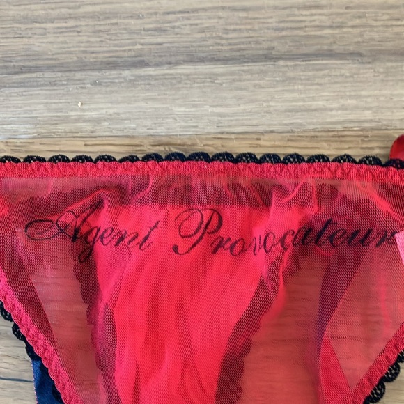 Agent Provocateur red/black trim knickers - OS - Picture 4 of 10
